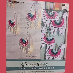 Merkury Innovations Glowing Llamas Metallic LED String Lights 8.5 Ft  Indoor
